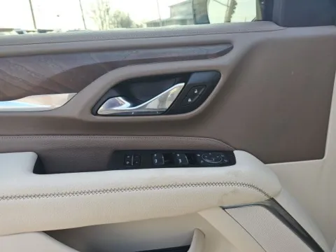 More photos of 2021 GMC Yukon Denali at Lakeway Auto Sales, TN