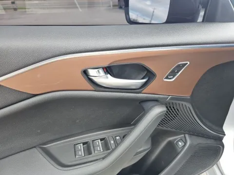 More photos of 2021 Acura TLX at Lakeway Auto Sales, TN