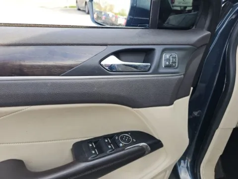 More photos of 2019 Lincoln MKC Reserve at Lakeway Auto Sales, TN