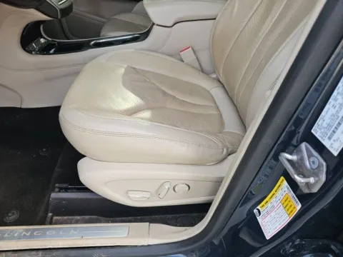 More photos of 2019 Lincoln MKC Reserve at Lakeway Auto Sales, TN