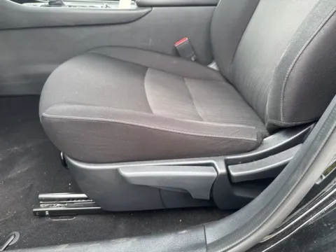 More photos of 2022 Nissan Sentra SV at Lakeway Auto Sales, TN