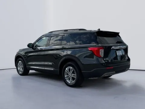 More photos of 2022 Ford Explorer XLT at Lakeway Auto Sales, TN