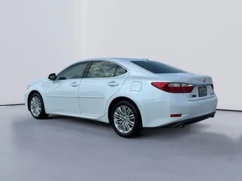 More photos of 2014 Lexus ES 350 at Lakeway Auto Sales, TN