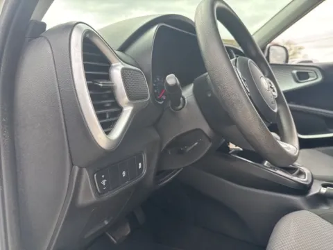 More photos of 2020 Kia Soul LX at Lakeway Auto Sales, TN