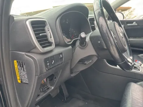 More photos of 2017 Kia Sportage EX at Lakeway Auto Sales, TN