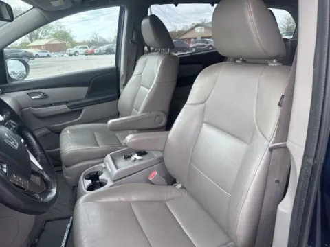 More photos of 2015 Honda Odyssey EX-L at Lakeway Auto Sales, TN