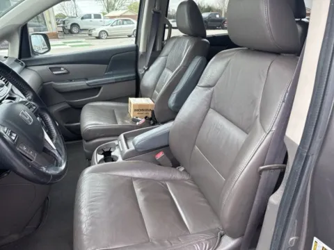 More photos of 2011 Honda Odyssey EX-L at Lakeway Auto Sales, TN