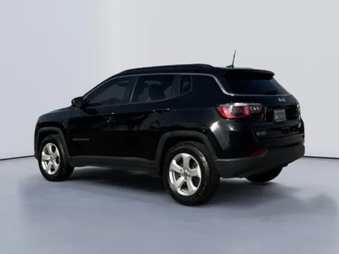 More photos of 2019 Jeep Compass Latitude at Lakeway Auto Sales, TN