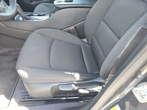 More photos of 2018 Chevrolet Malibu LS at Lakeway Auto Sales, TN