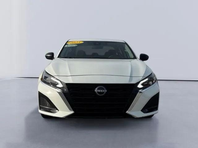 2025 Nissan Altima SV - Photo 8