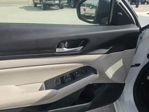 More photos of 2025 Nissan Altima 2.5 SV at Lakeway Auto Sales, TN
