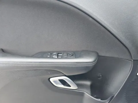 More photos of 2019 Dodge Challenger R/T at Lakeway Auto Sales, TN