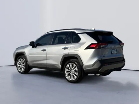 More photos of 2019 Toyota RAV4 Limited at Lakeway Auto Sales, TN