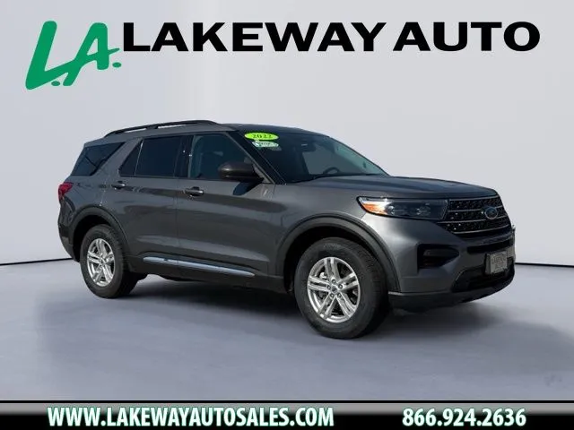 2022 Ford Explorer XLT 4WD's photo