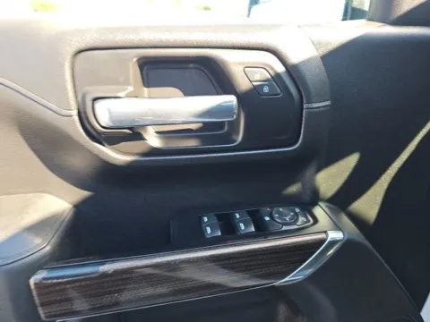 More photos of 2019 Chevrolet Silverado 1500 LT at Lakeway Auto Sales, TN