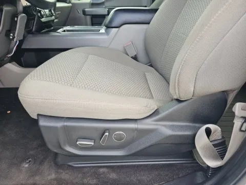 More photos of 2018 Ford F-150 XLT at Lakeway Auto Sales, TN