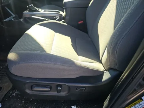 More photos of 2022 Toyota Tacoma SR5 at Lakeway Auto Sales, TN