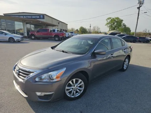 Photos of 2014 Nissan Altima 2.5 S for sale in Morristown, TN at Lakeway Auto Sales
