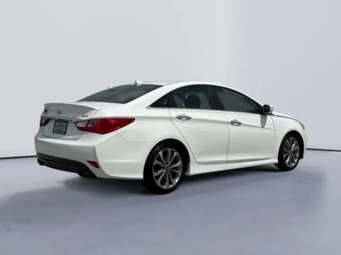 Another view of 2014 Hyundai Sonata SE for sale in Morristown, TN at Lakeway Auto Sales