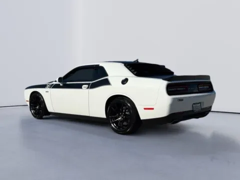 More photos of 2021 Dodge Challenger R/T Scat Pack at Lakeway Auto Sales, TN