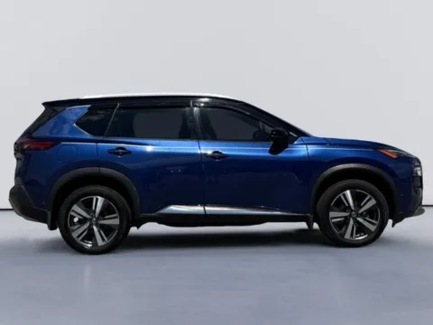 Photos of 2021 Nissan Rogue Platinum for sale in Morristown, TN at Lakeway Auto Sales