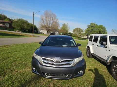 Photos of 2015 Toyota Venza LE for sale in Morristown, TN at Lakeway Auto Sales