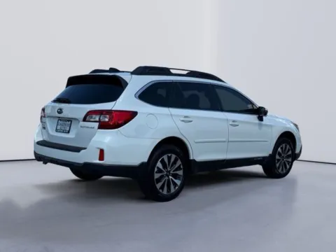 Another view of 2016 Subaru Outback 2.5i for sale in Morristown, TN at Lakeway Auto Sales