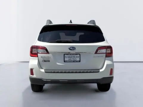 More photos of 2016 Subaru Outback 2.5i at Lakeway Auto Sales, TN