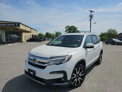 Photos of 2022 Honda Pilot Touring for sale in Morristown, TN at Lakeway Auto Sales