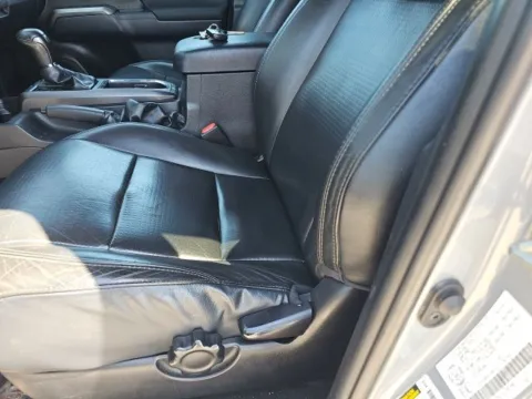 More photos of 2019 Toyota Tacoma SR5 at Lakeway Auto Sales, TN