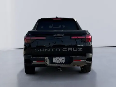 More photos of 2022 Hyundai Santa Cruz Limited at Lakeway Auto Sales, TN
