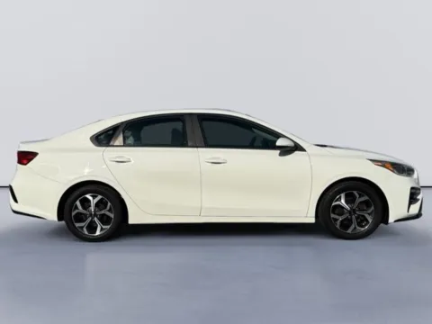 Photos of 2019 Kia Forte LXS for sale in Morristown, TN at Lakeway Auto Sales