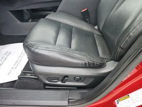 More photos of 2021 Nissan Rogue SL at Lakeway Auto Sales, TN