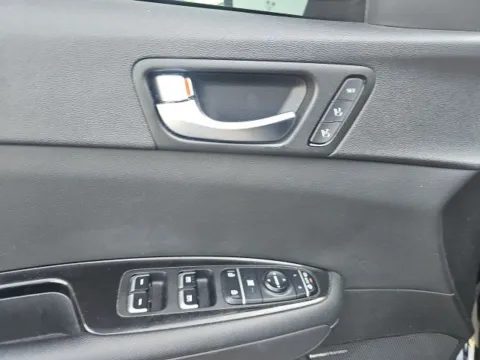 More photos of 2018 Kia Optima SX at Lakeway Auto Sales, TN