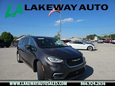 Unknown 2023 Chrysler Pacifica Touring L for sale in Morristown, TN