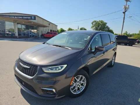 Photos of 2023 Chrysler Pacifica Touring L for sale in Morristown, TN at Lakeway Auto Sales