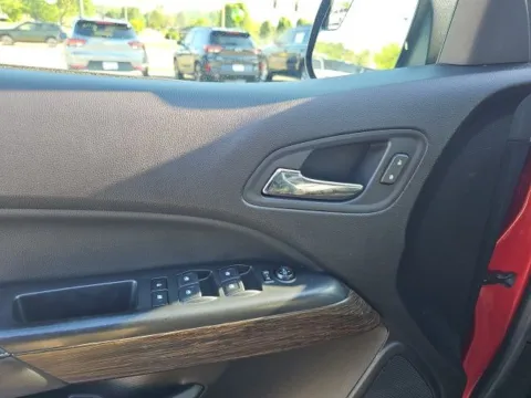 More photos of 2019 GMC Canyon Denali at Lakeway Auto Sales, TN