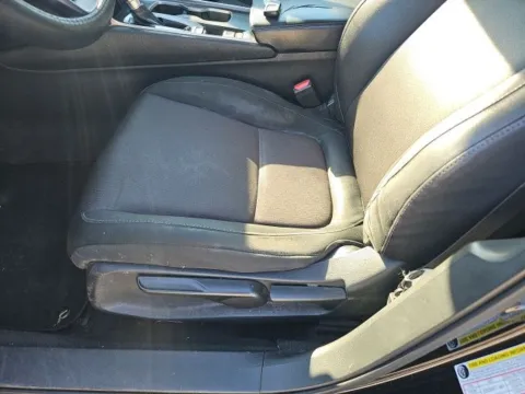 More photos of 2018 Honda Accord LX at Lakeway Auto Sales, TN