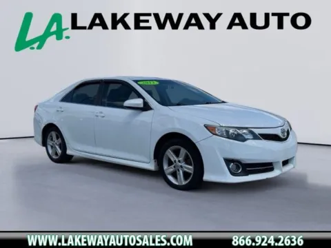 White 2013 Toyota Camry SE for sale in Morristown, TN