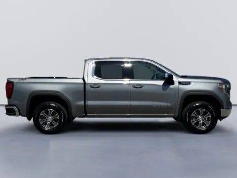 Photos of 2020 GMC Sierra 1500 SLE for sale in Morristown, TN at Lakeway Auto Sales