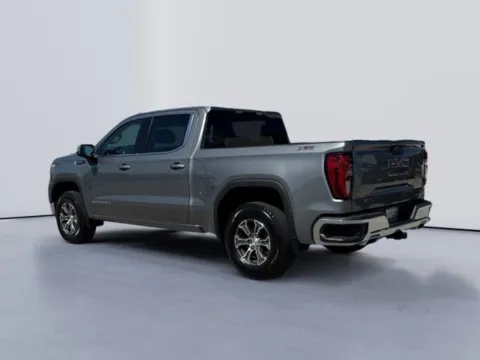 More photos of 2020 GMC Sierra 1500 SLE at Lakeway Auto Sales, TN