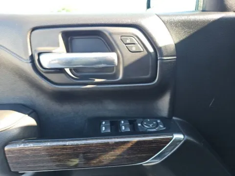 More photos of 2020 GMC Sierra 1500 SLE at Lakeway Auto Sales, TN