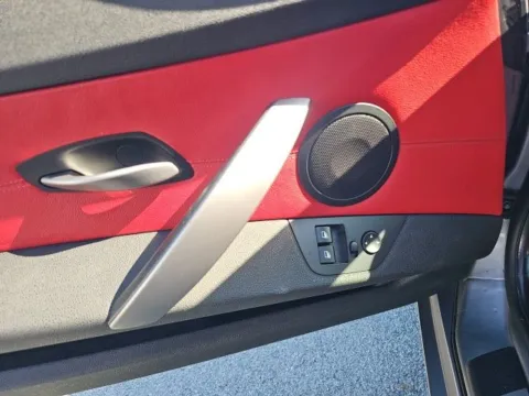 More photos of 2006 BMW Z4 3.0i at Lakeway Auto Sales, TN