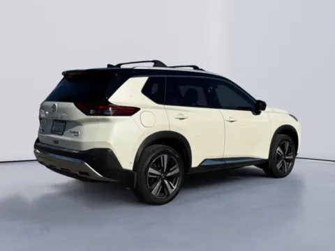 More photos of 2021 Nissan Rogue Platinum at Lakeway Auto Sales, TN