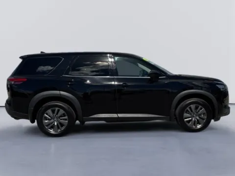 Photos of 2024 Nissan Pathfinder S for sale in Morristown, TN at Lakeway Auto Sales