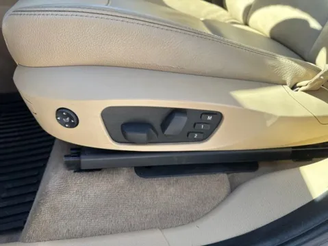 More photos of 2013 BMW X3 xDrive28i at Lakeway Auto Sales, TN
