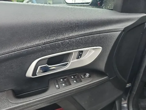 More photos of 2016 Chevrolet Equinox LT at Lakeway Auto Sales, TN