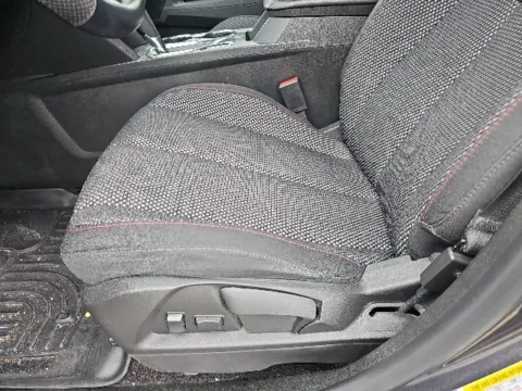 More photos of 2016 Chevrolet Equinox LT at Lakeway Auto Sales, TN