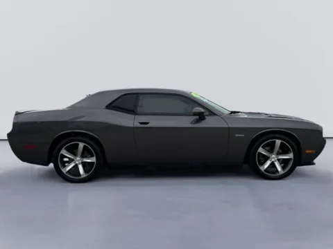 Photos of 2014 Dodge Challenger SXT for sale in Morristown, TN at Lakeway Auto Sales