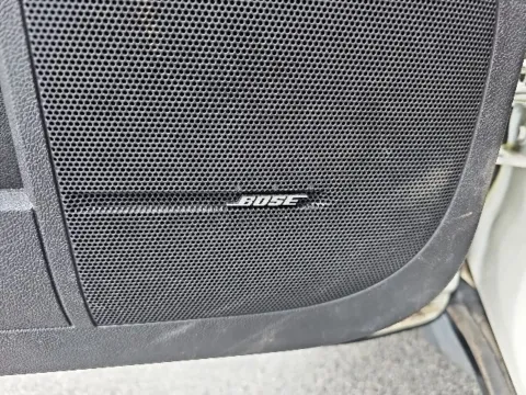 More photos of 2011 GMC Acadia SLT-1 at Lakeway Auto Sales, TN